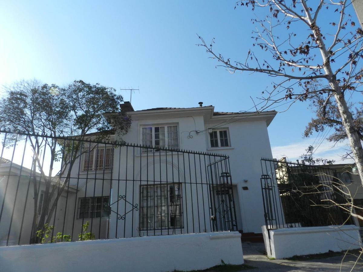 Hostal Estadio Nacional Santiago Exterior photo